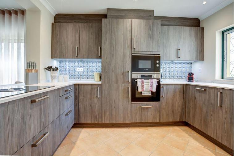 2Bedroom Bungalow Heated Shared Pool ,Near Carvoeiro And Ferrugudo ภายนอก รูปภาพ