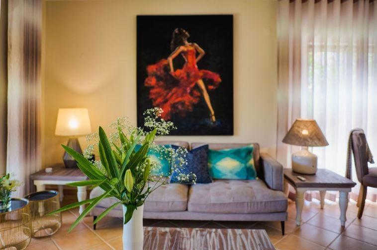 2Bedroom Bungalow Heated Shared Pool ,Near Carvoeiro And Ferrugudo ภายนอก รูปภาพ