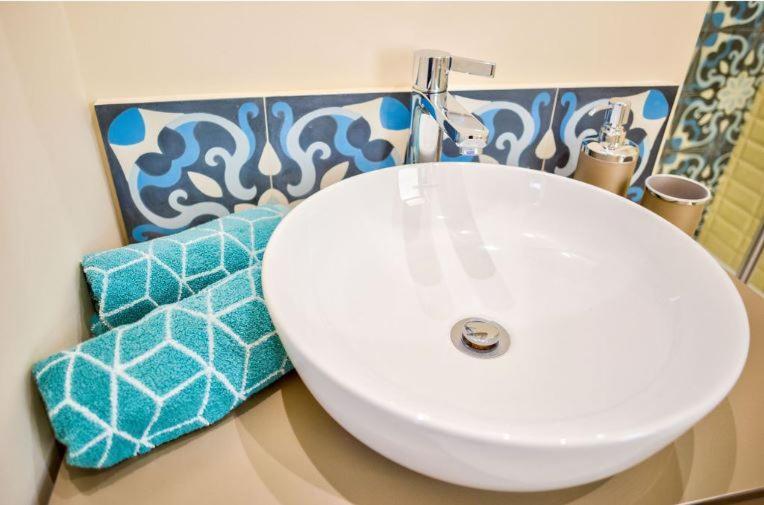 2Bedroom Bungalow Heated Shared Pool ,Near Carvoeiro And Ferrugudo ภายนอก รูปภาพ
