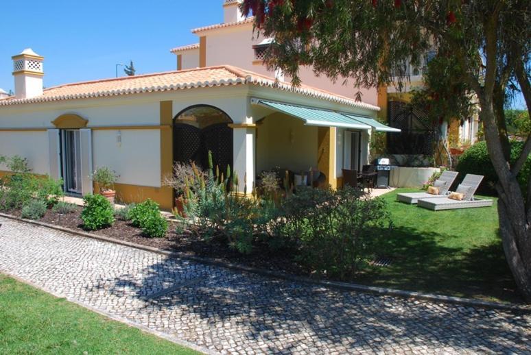2Bedroom Bungalow Heated Shared Pool ,Near Carvoeiro And Ferrugudo ภายนอก รูปภาพ